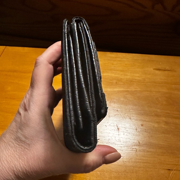 Gucci Black Canvas & Leather Wallet with Gold Horsebit Accent - Picture 4 of 9